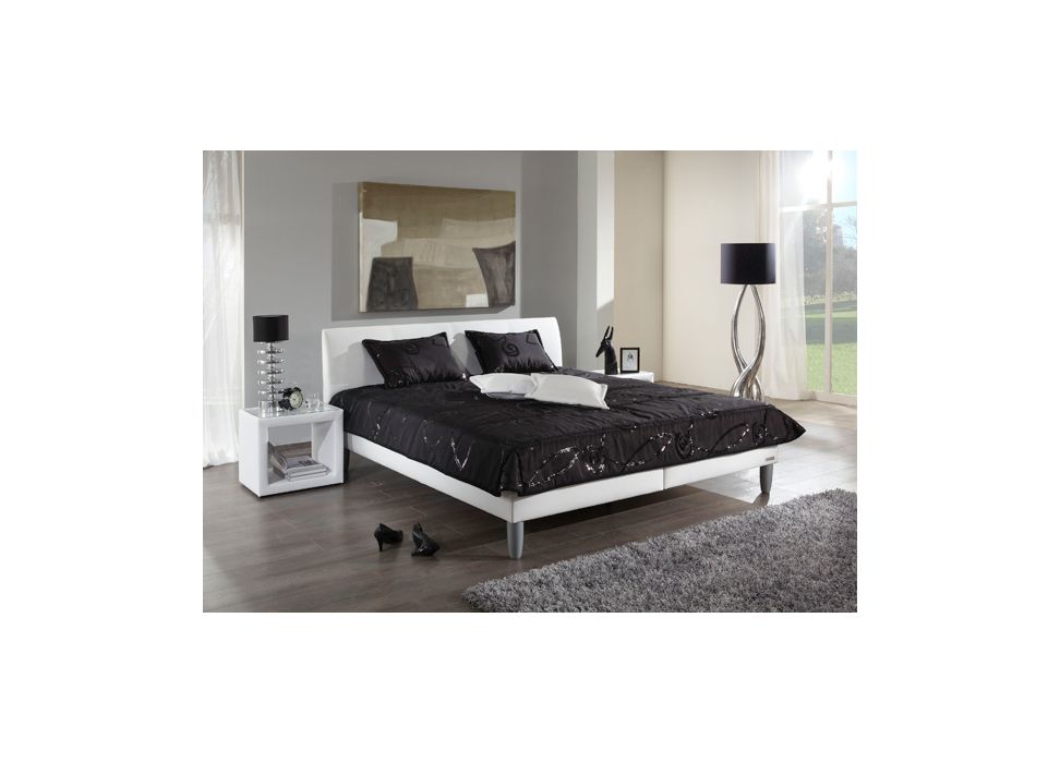 Luxusní postel komplet-4YcMcmDBn.jpg | Kvalitní a levný nábytek z outletu, bazar nábytku | Euronábytek Praha